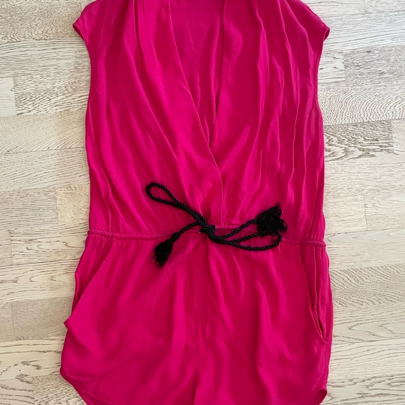 Finder's Keepers Baxter Playsuit - Picture 4 of 8